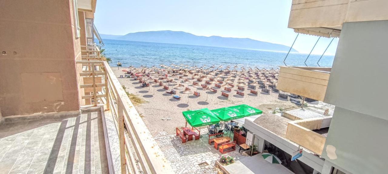 VlorëAdriatic Getawayアパートメント 部屋 写真
